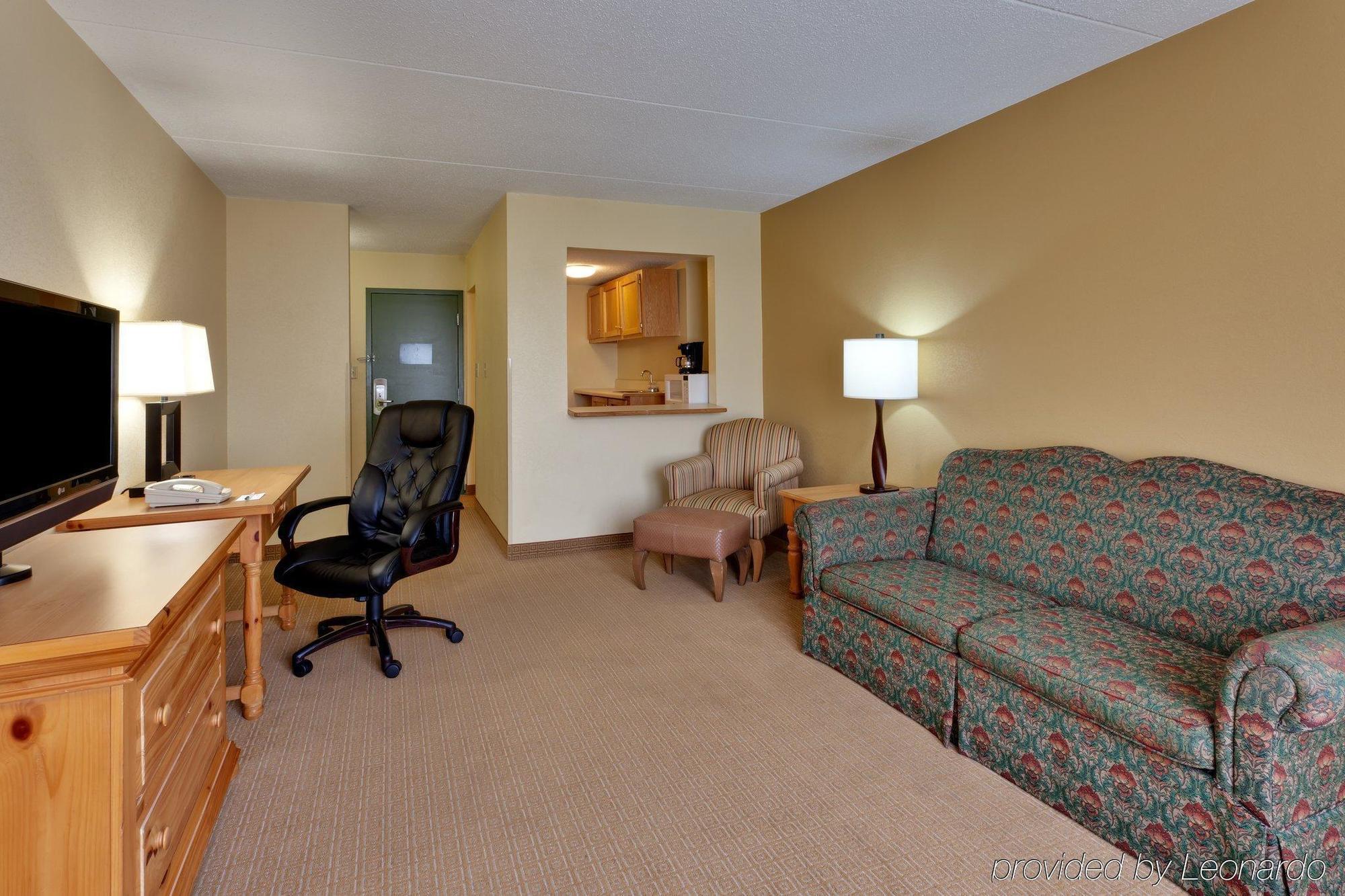 Country & By Radisson, Clarksville, Tn 3*